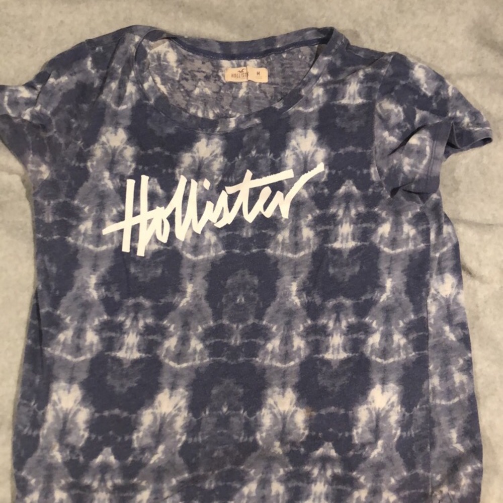 Hollister shirt
